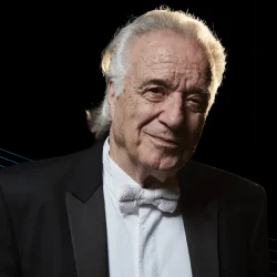 Maestro João Carlos Martins